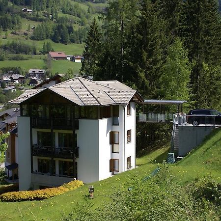 Ferienwohnung Haus im Turm Bad Kleinkirchheim Exterior foto