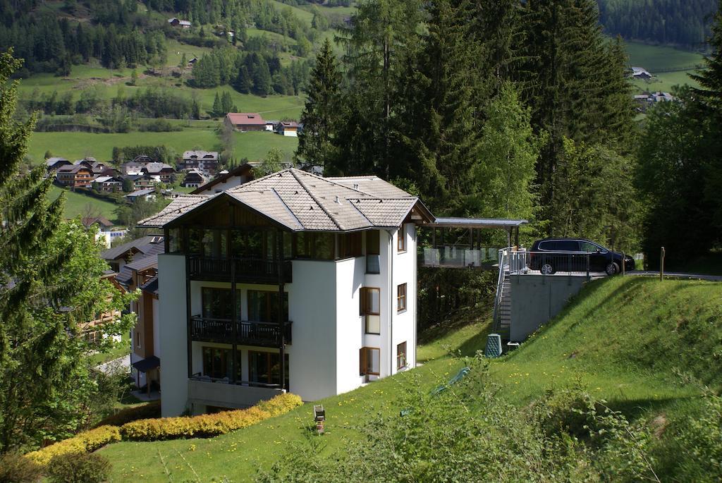 Ferienwohnung Haus im Turm Bad Kleinkirchheim Exterior foto